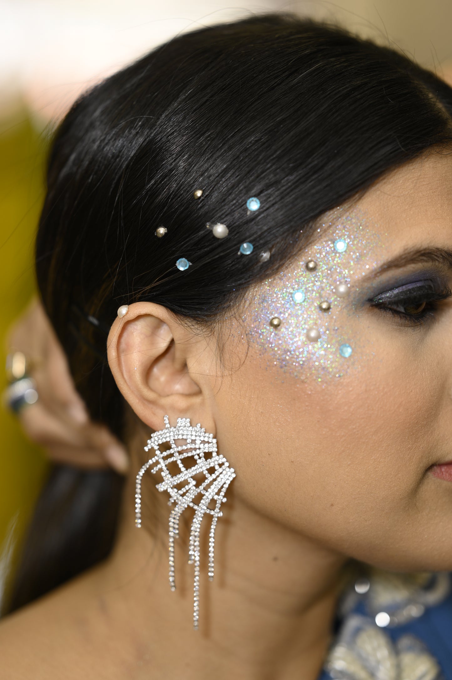 Glam spherical Design Dangling Earrings