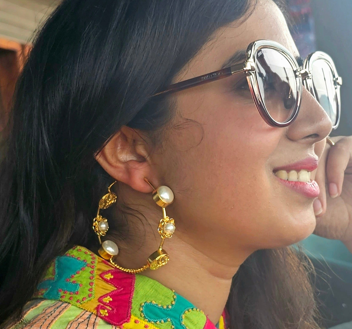 Big Hoops With Pearls And Flower