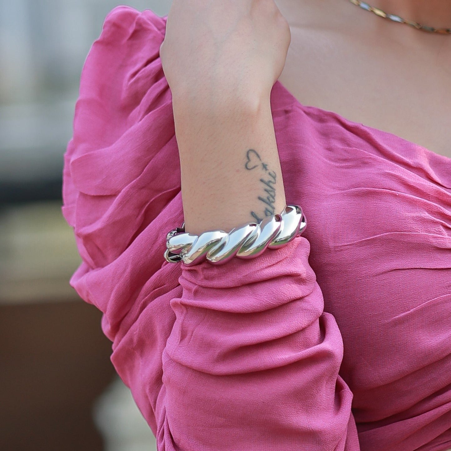 Criss Cross Curd Glossy Cuff Bracelet