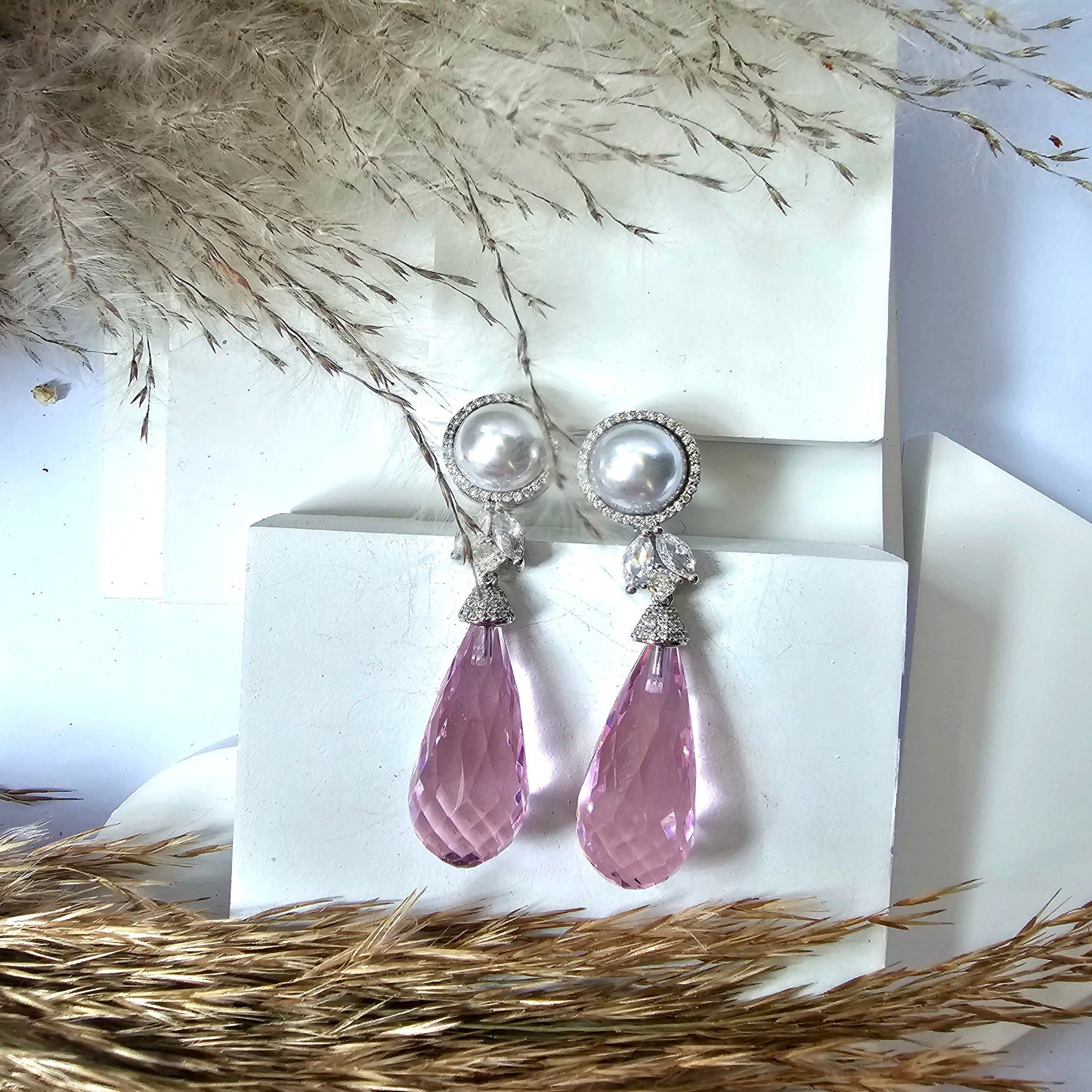 White Pearls Crystal Stone Water Drop Earring