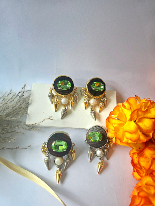 Emerald Stone Stud Earring