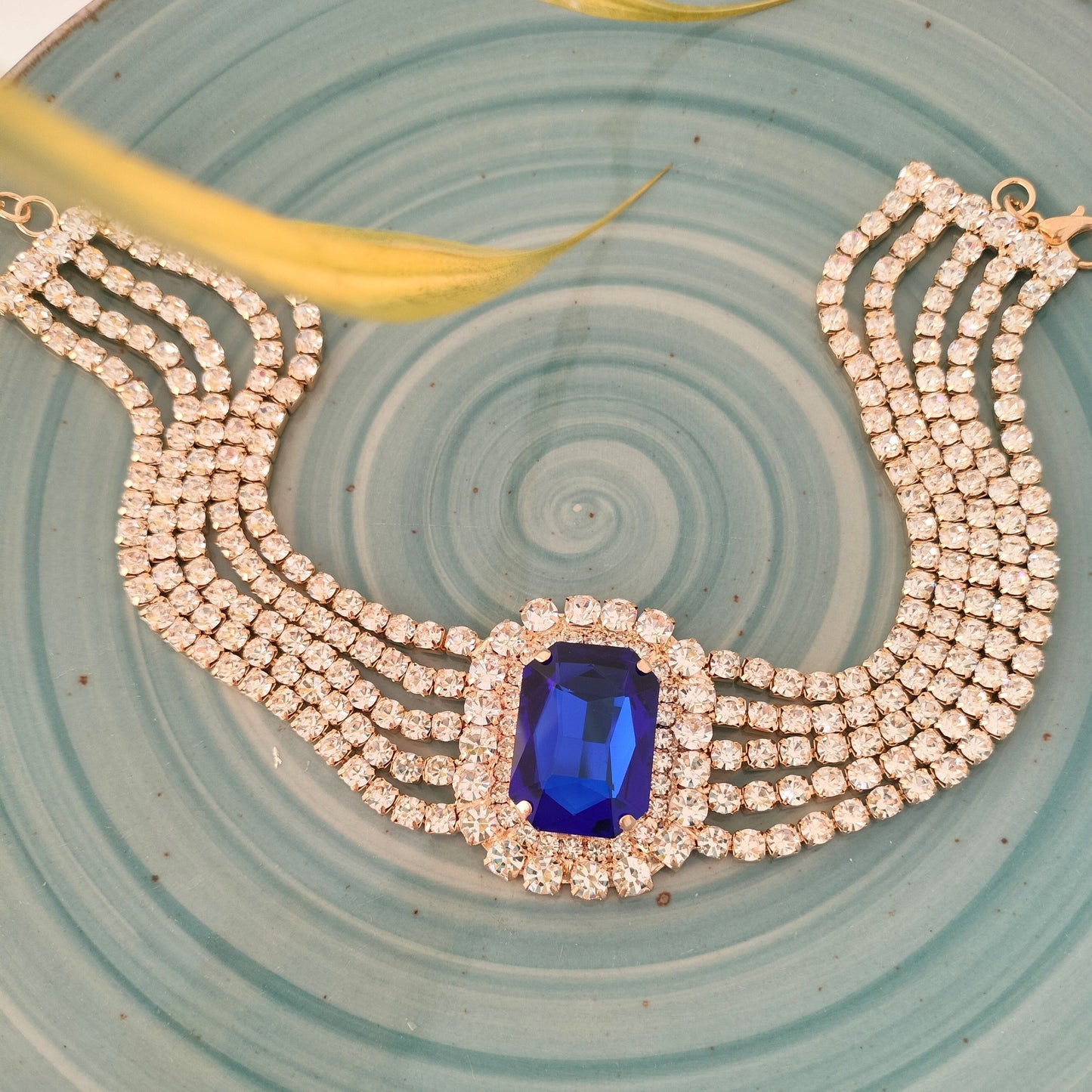 Crystal Stone Choker Necklace