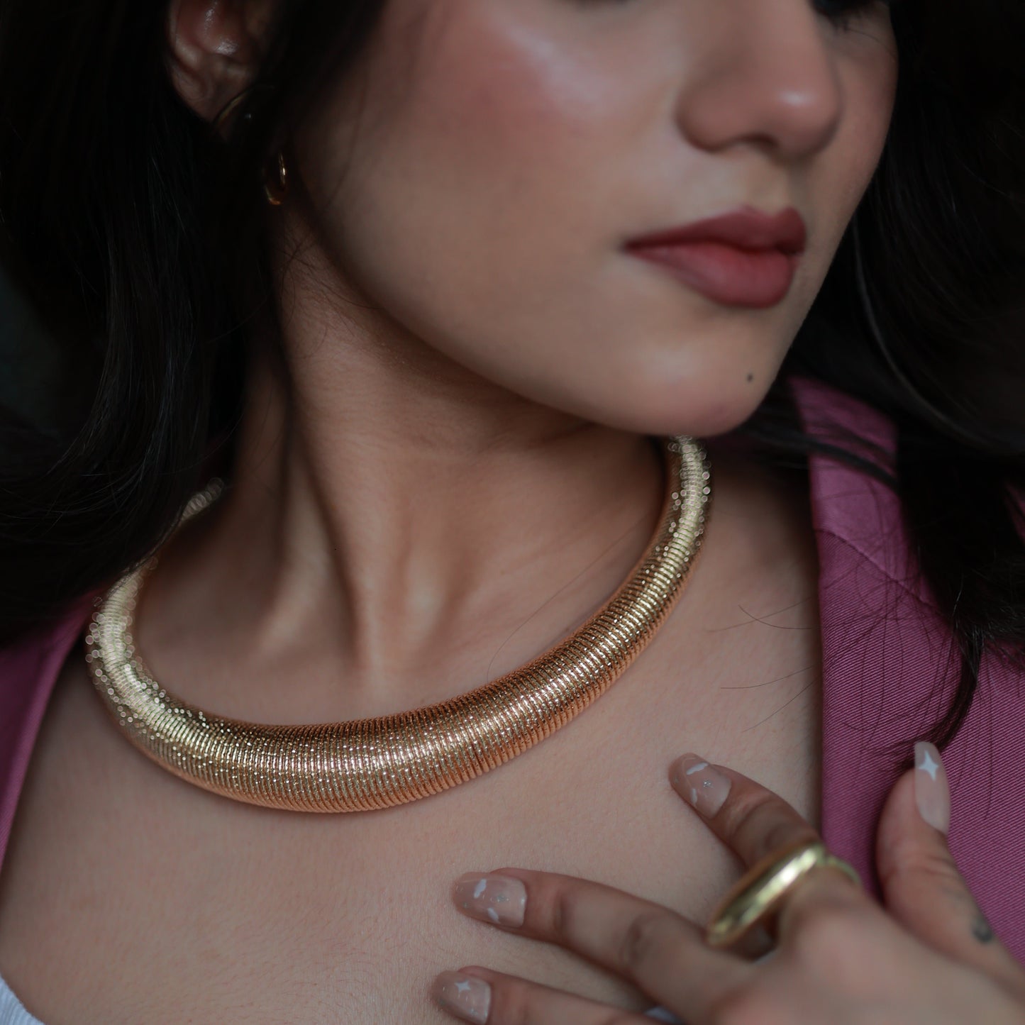 Retro Hasli Choker