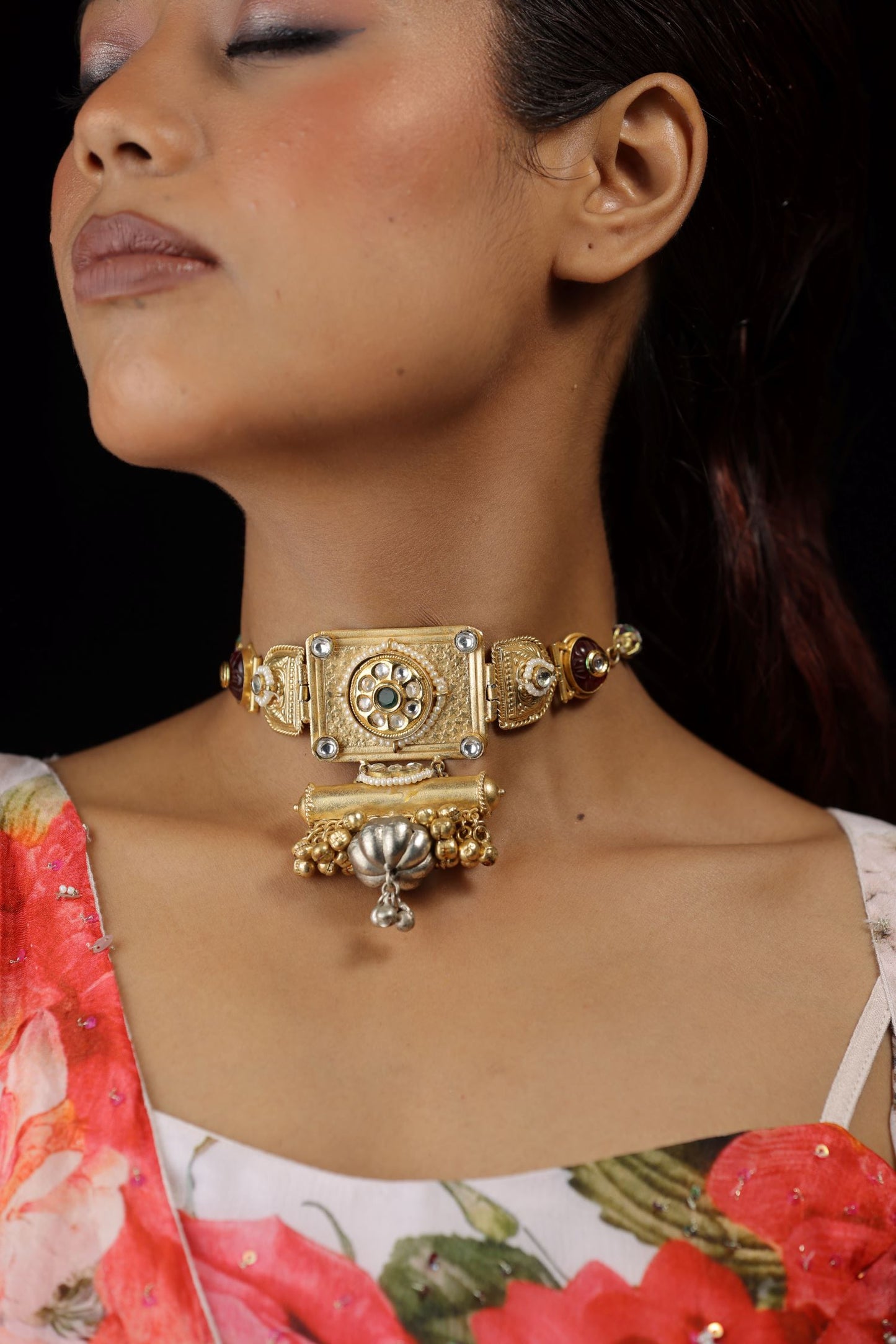 Choker Neckpiece With Ghungroo