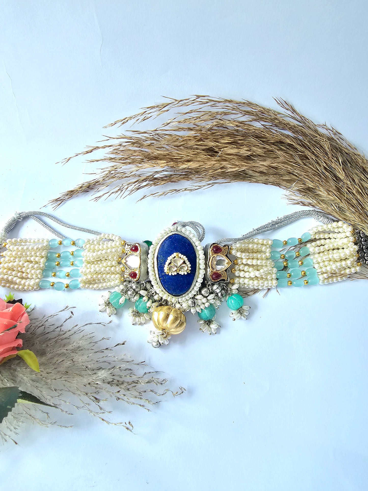 Silver Neckpiece With Pearls