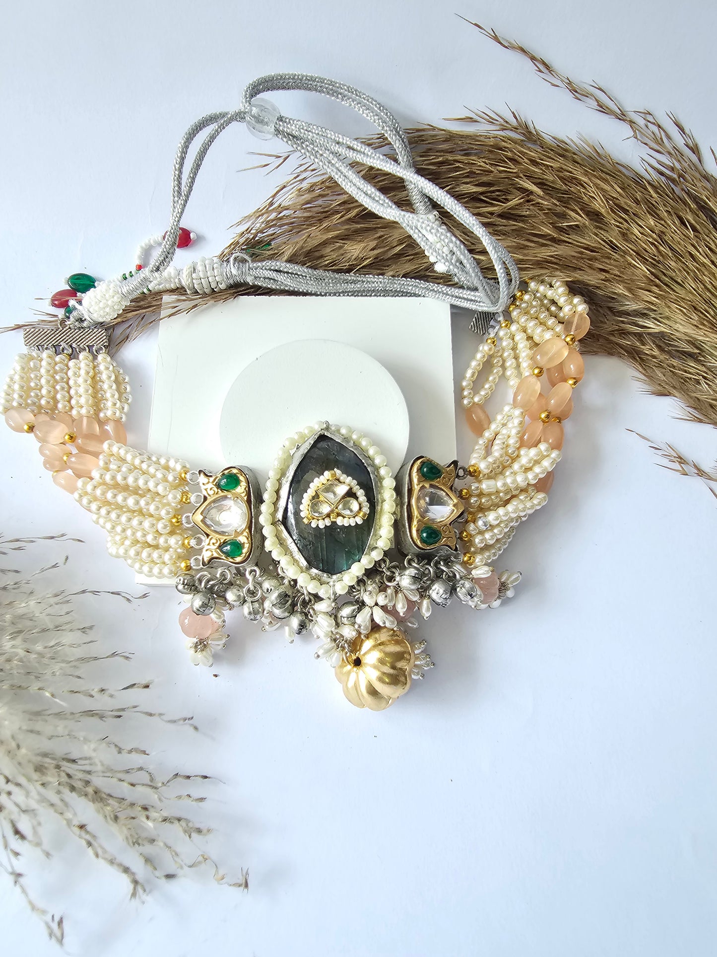 Silver Neckpiece With Pearls