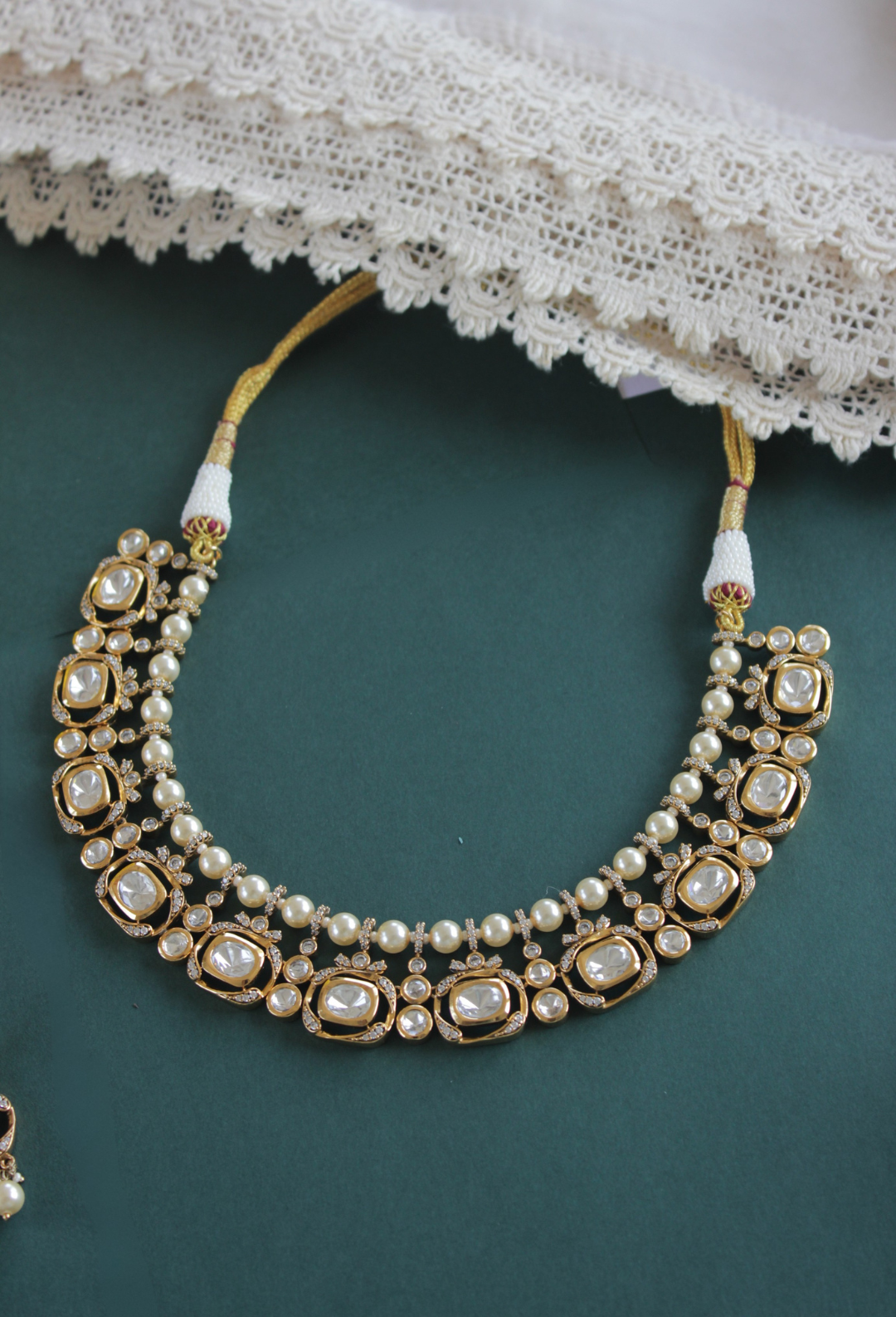 Kundan Style Necklace with Earrings