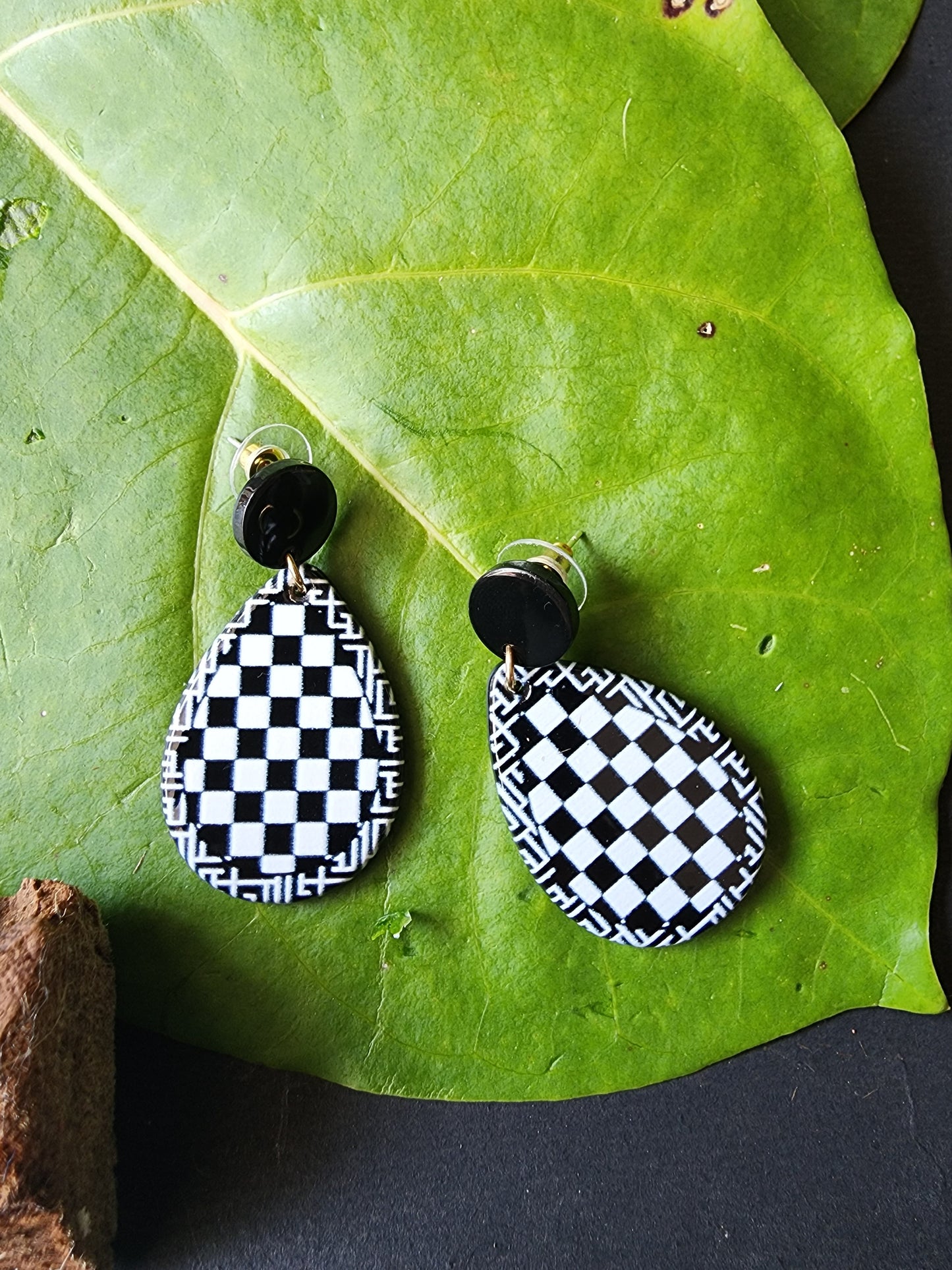 Black Dangle Drop Earring