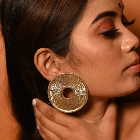 Round Statement Earring