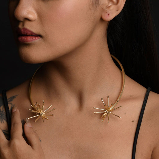 Hasli Neckpiece - wear it 2 way