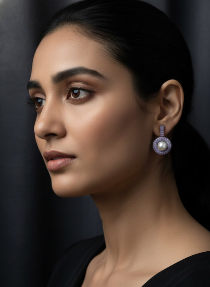 Lightweight Synthetic Stone and Pearl Earring