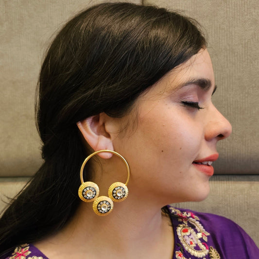 Daisy Statement Earring