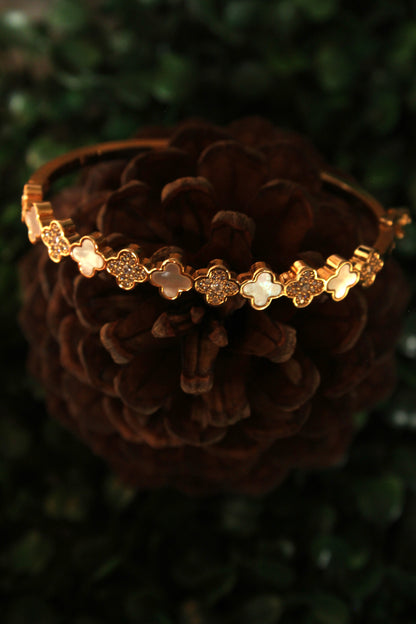 Flower Design Bracelet