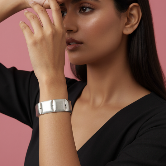 Silver Elastic Bracelet