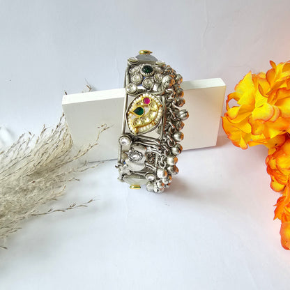 Silver Flower Design Bracelet With Ghungroo