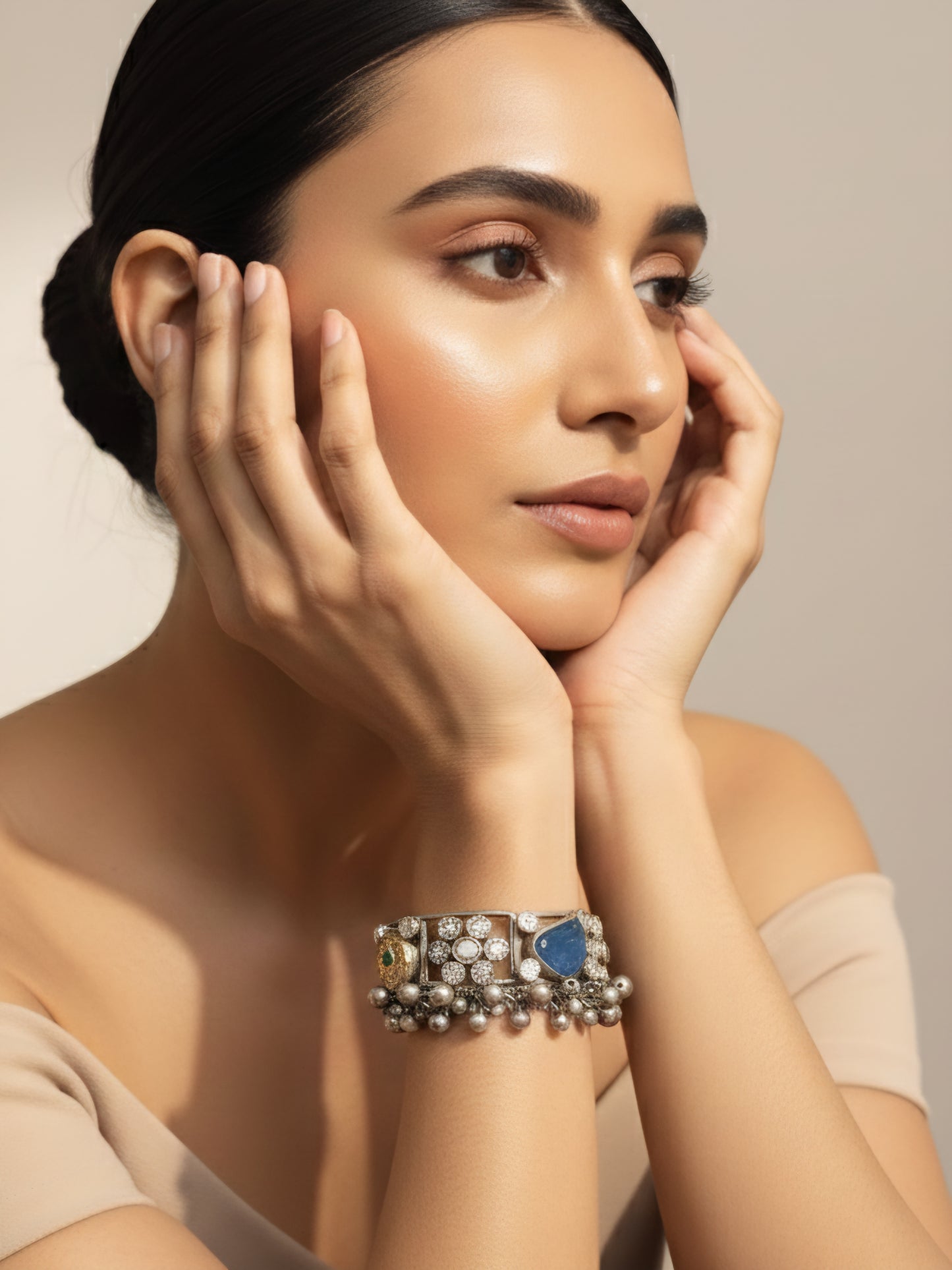 Silver Flower Design Bracelet With Ghungroo