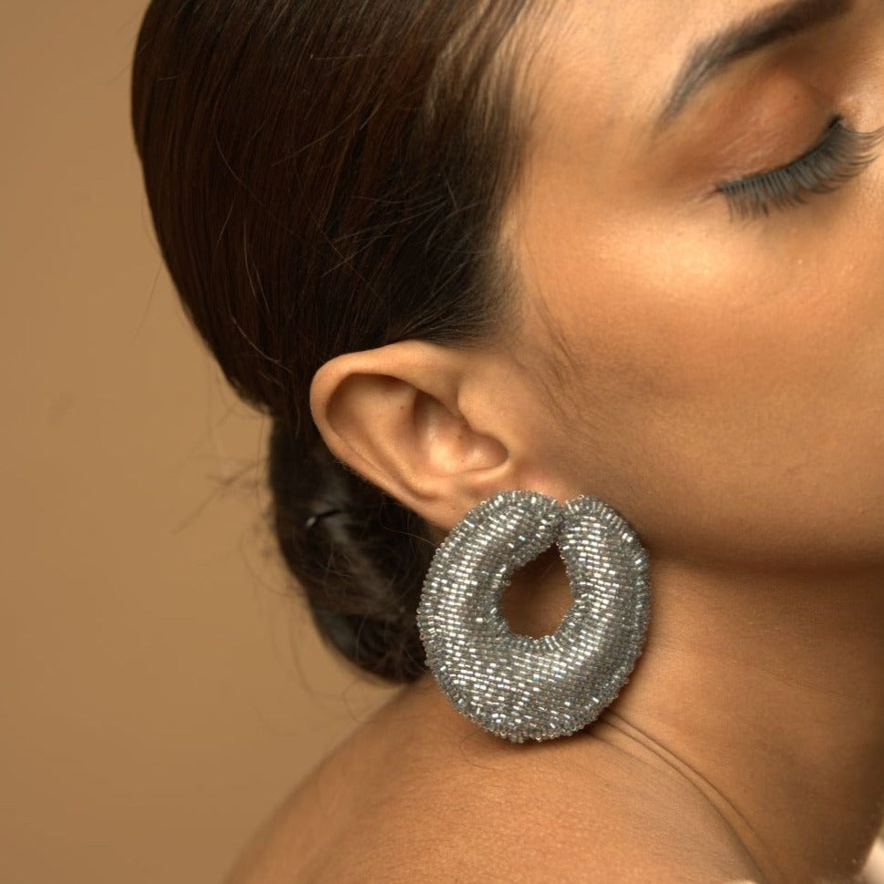 Modern Twist Earring