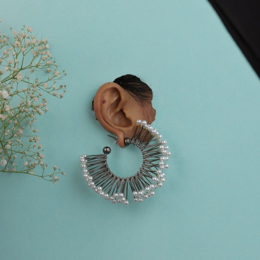 Hoops Earring With Pearls