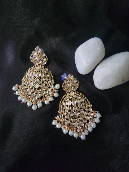 Kundan & Pearls Chandbali Earring