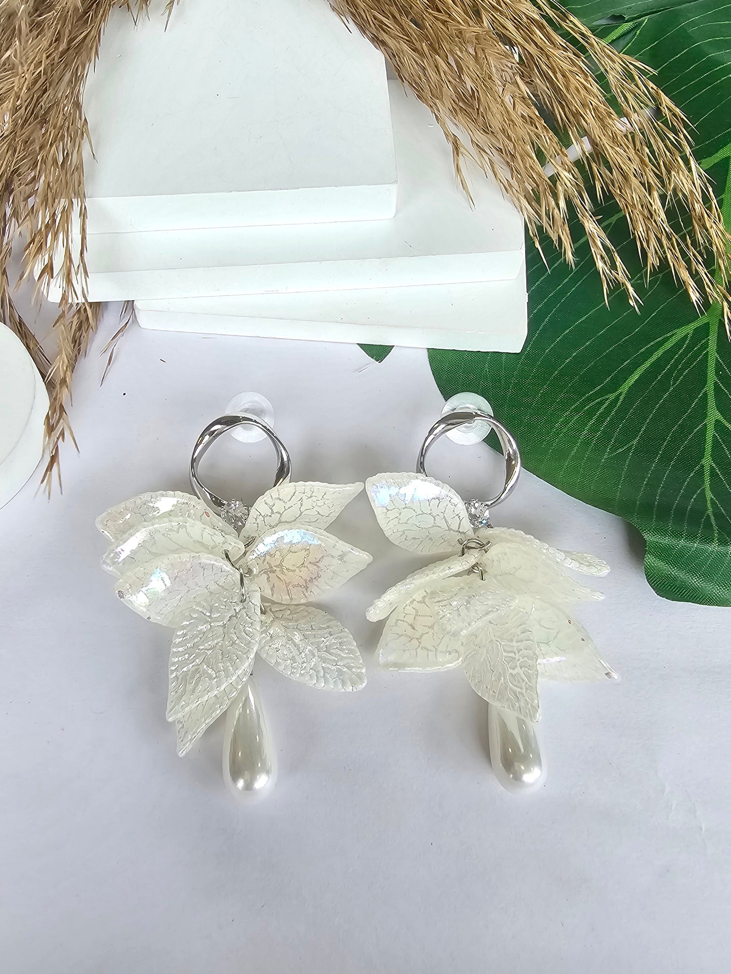 White Arcylic Leaf Tassel Earring With Pearl Drop