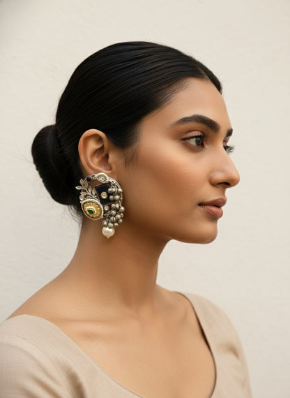 Silver Stud With Green Stone