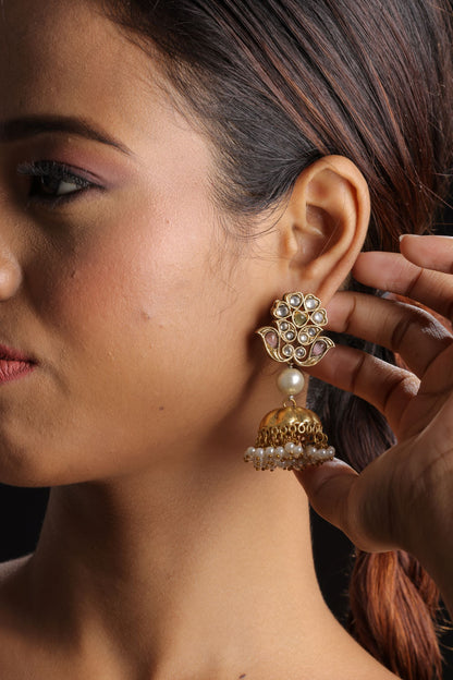 Golden Small Jhumka Earring