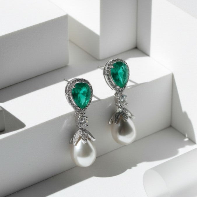 Classic Green Gemstone & Pearl Dangler Earring