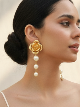 Flower Long Dangle and Drop Erring