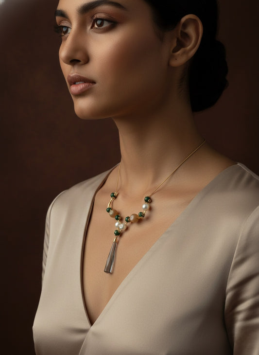 Golden Western Neckpiece With pearls