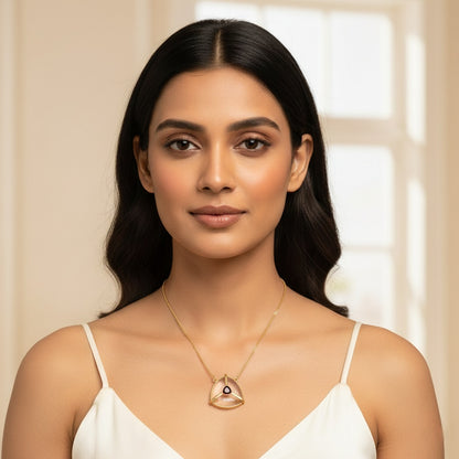 Western Neckpiece With Pendent