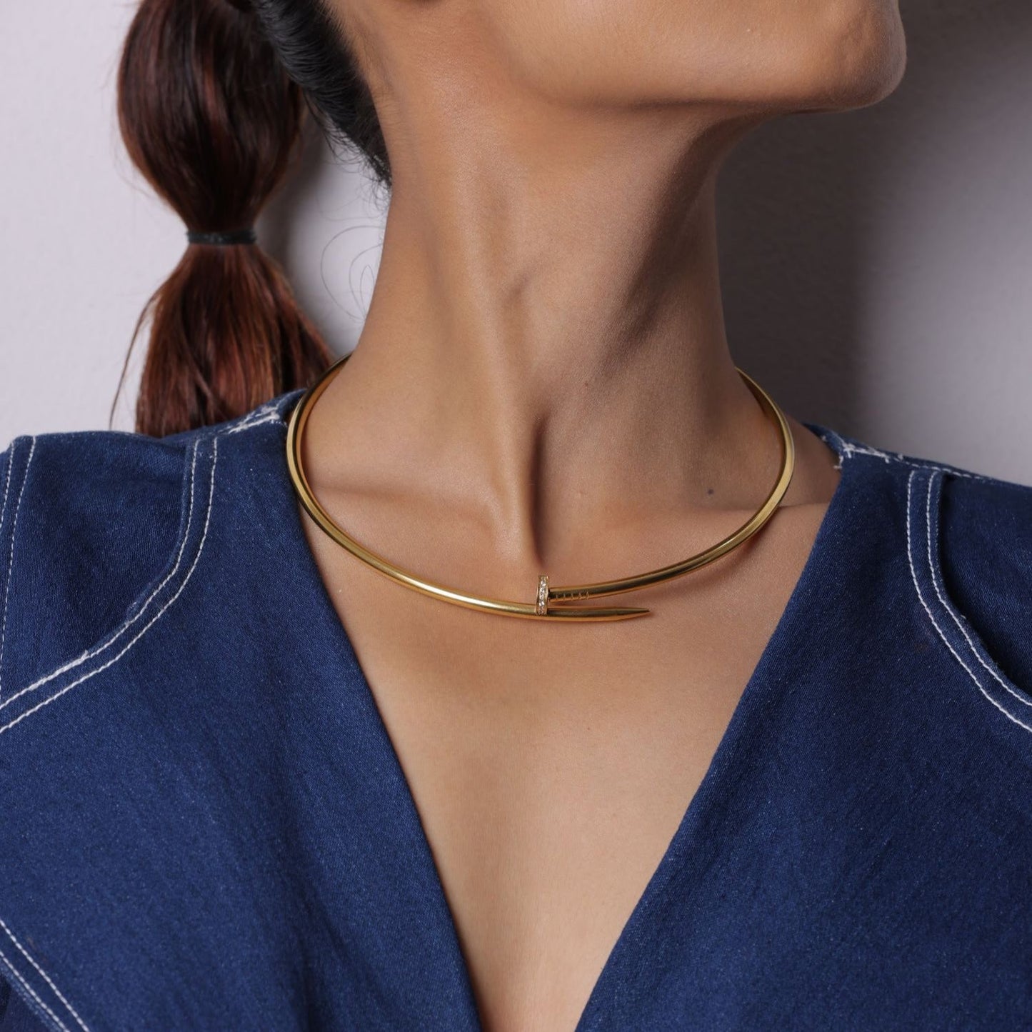 Round Neck Hasli Neckpieces