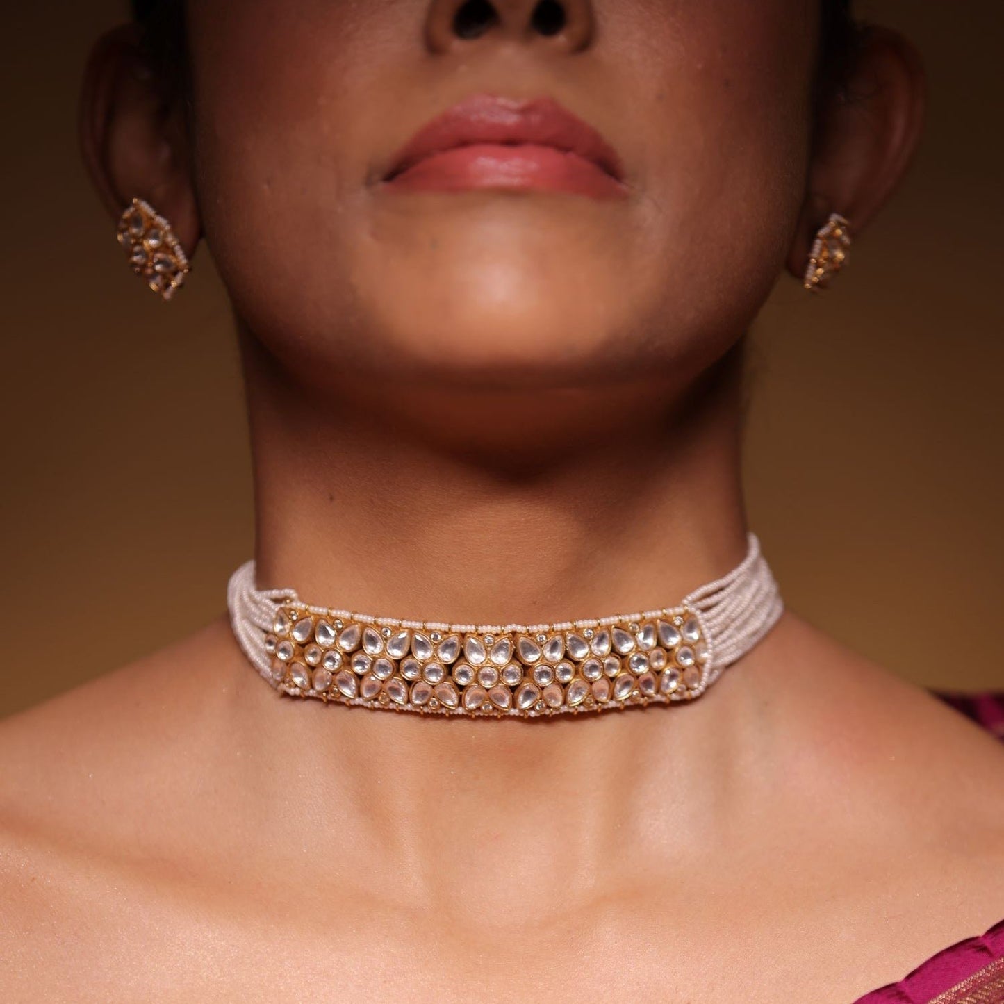 Small Choker Neckpiece