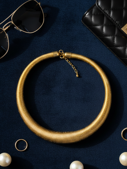 Retro Hasli Choker