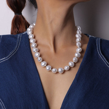 Round Shape Pearls Necklace