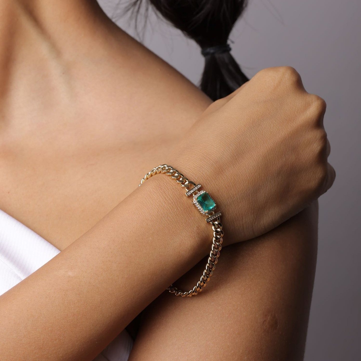 Golden Chain Bracelet With Stone