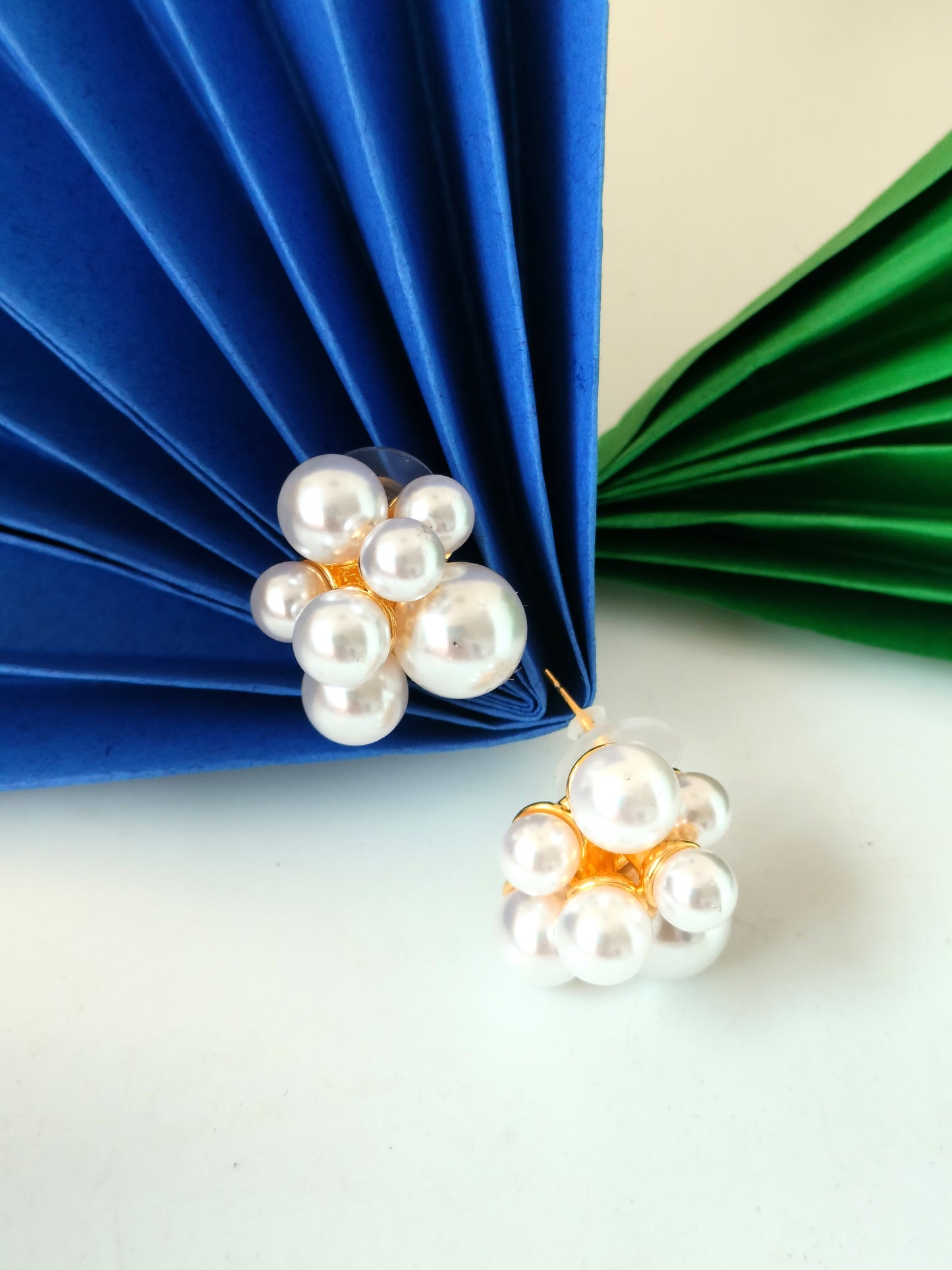 Pearl Cluster Stud Earring