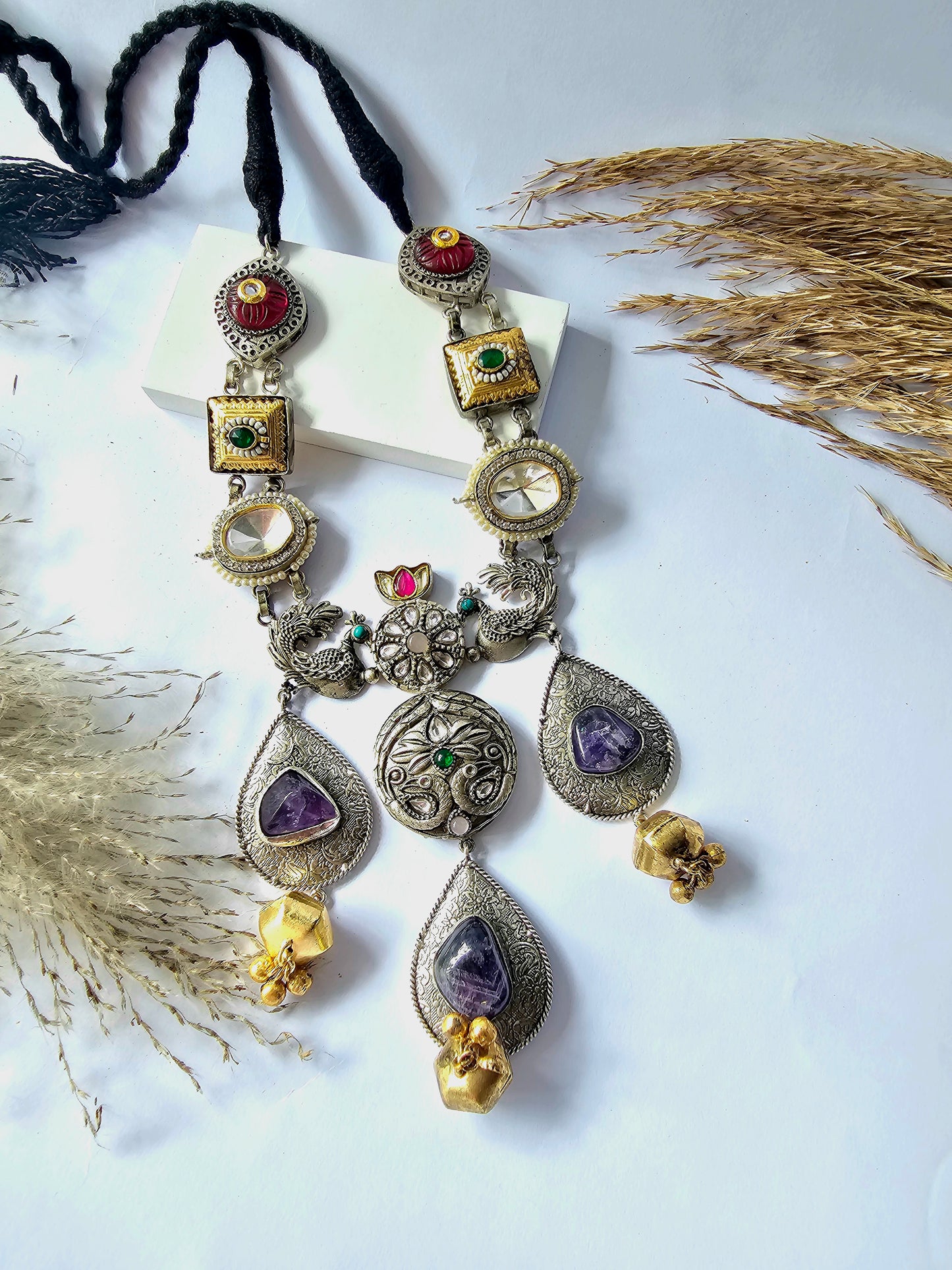 Silver Long Neckpiece