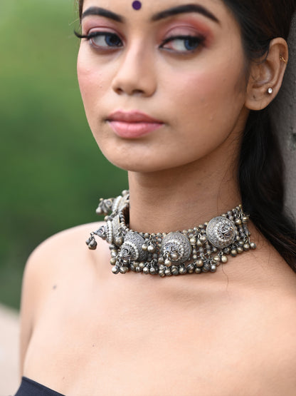 Silver Choker With Ghungroo