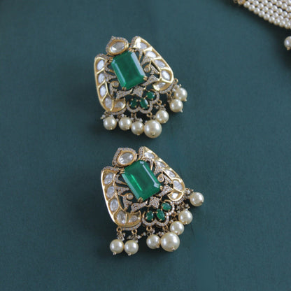 Pearl Emerald Choker Necklace Set