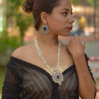 Pearls Neckpiece Set With Doublet Stone In Hydro Blue
