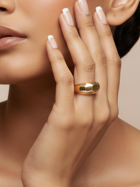 Beaten Glossy Opne Ring