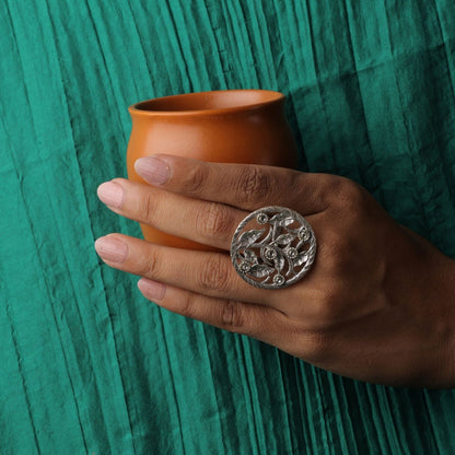 Statement Silver Leaf Design Ring