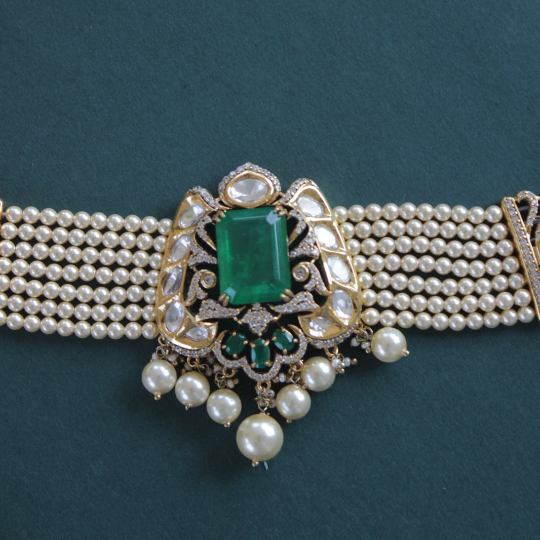 Pearl Emerald Choker Necklace Set