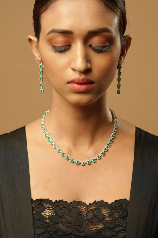 Emerald Stone Single Line earring