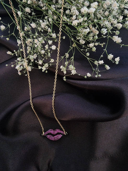 Golden Long Chain With Lips Pendant