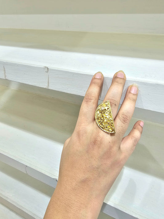 Golden Westen Ring With Stone