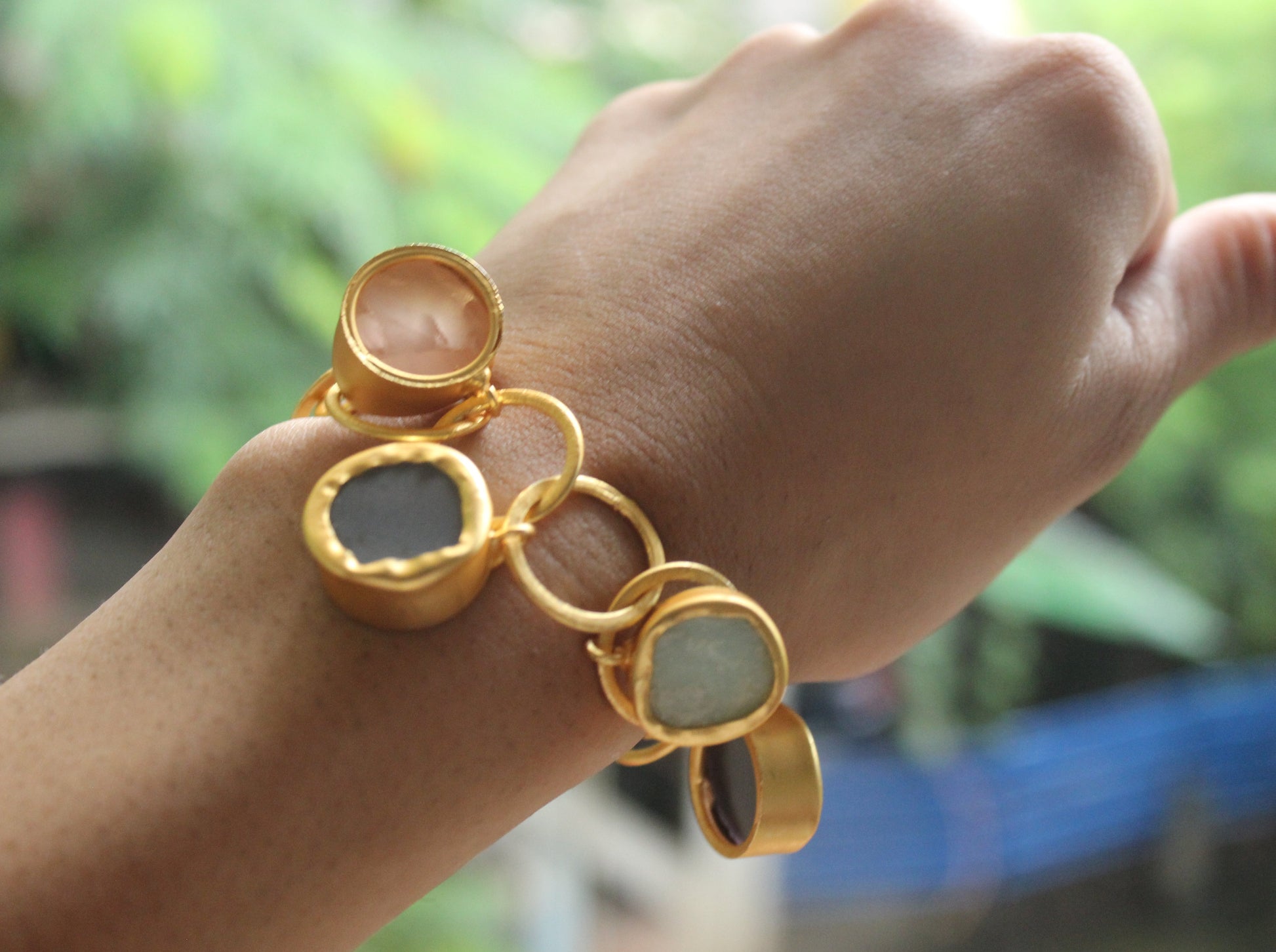 Gold Finish Chain Bracelet With Semi Precious Stone - The Bling Girll