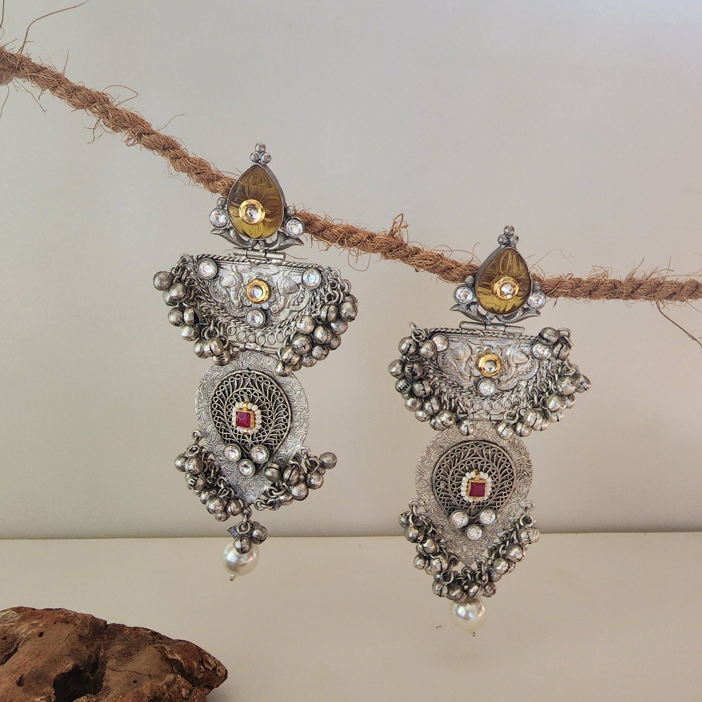 Chandelier And Pan Shape Earring