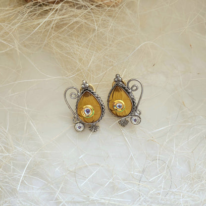 Stud Earring With Stone