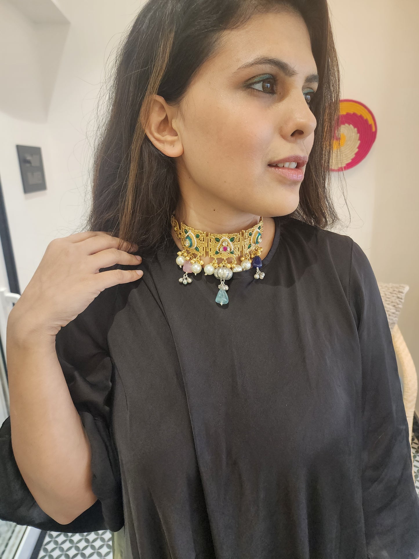 Choker Neckpiece With Pearls